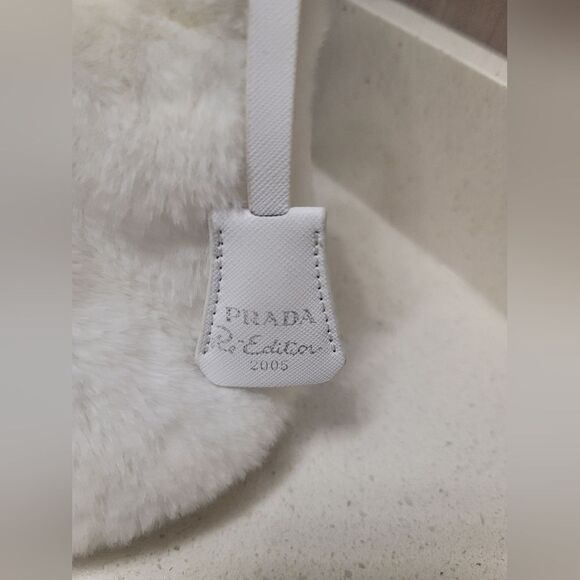 Prada Re-Edition 2005 Faux Fur Shoulder Bag Mini - Picture 3 of 11